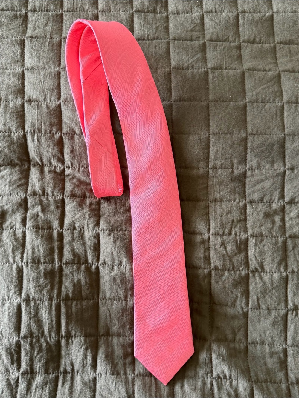 The Tie Bar Pink Silk Tie